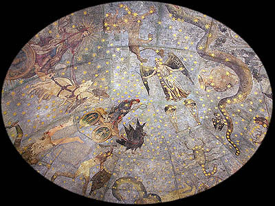🌌: El Cielo de Salamanca es un mural fantástico que antiguamente cubría parte de la biblioteca de esta famosa universidad Española. Fue realizado por el pintor salmantino de la escuela hispano-flamenca Fernando Gallego, en el siglo XV, entre 1481 y 1486.
<a href="/CyLesVida/">Turismo Castilla y León</a> <a href="/usal/">Universidad de Salamanca</a>