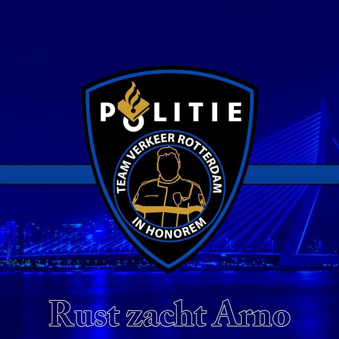 Vandaag nemen we afscheid van onze dierbare collega Arno. De leegte die wij voelen sinds hij vorige week tijdens zijn dienst om het leven kwam, is onmeetbaar. 
Samen met zijn naasten brengen we hem met korpseer de laatste groet. De uitvaart zal in besloten kring zijn. 💙