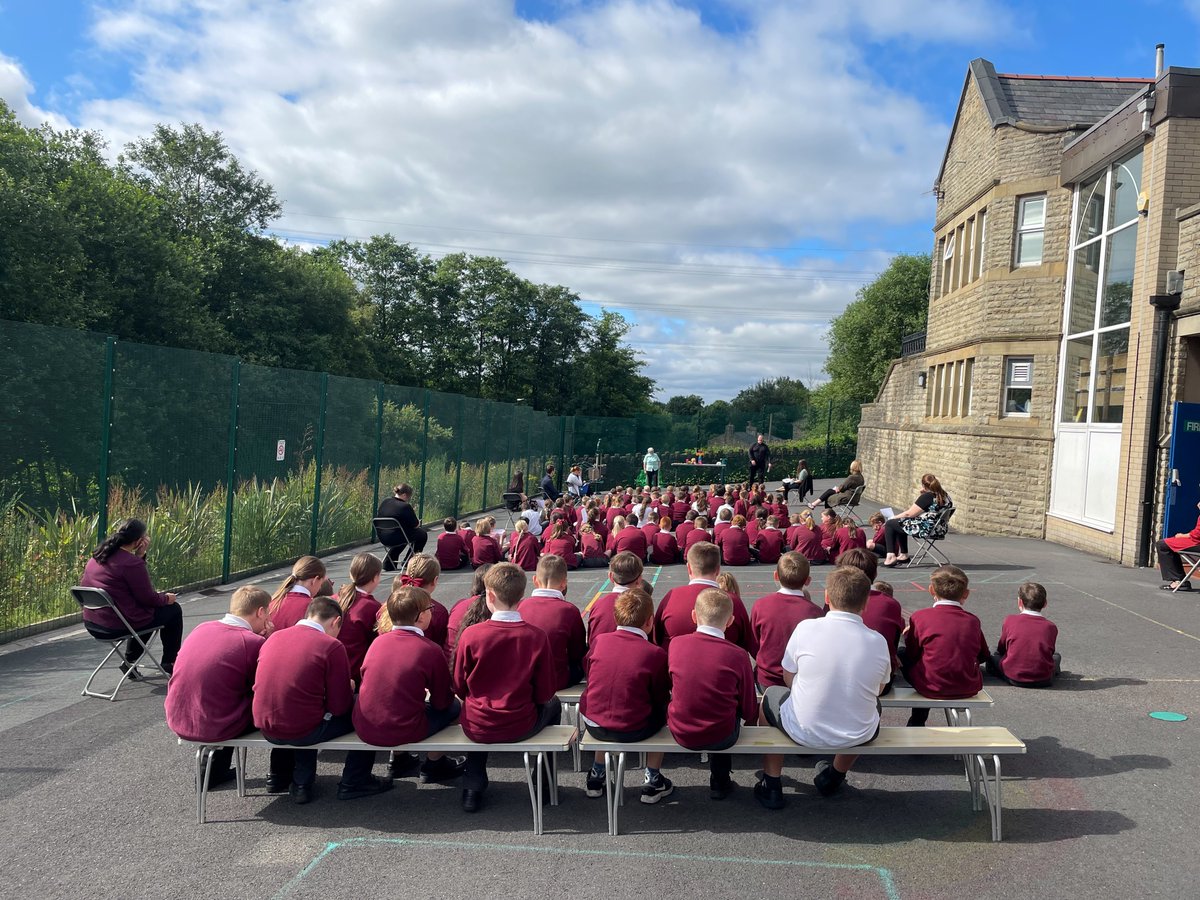 StansHallSch's tweet photo. Yesterday we held our Year 6 leavers service in the School Playground.  Socially distanced bubbles!  Thank  you to Rev Ruth and Father Ian for leading this special service and presenting the children with their holding crosses. #together #leavers #outdoors https://t.co/VDJGAvUUzf