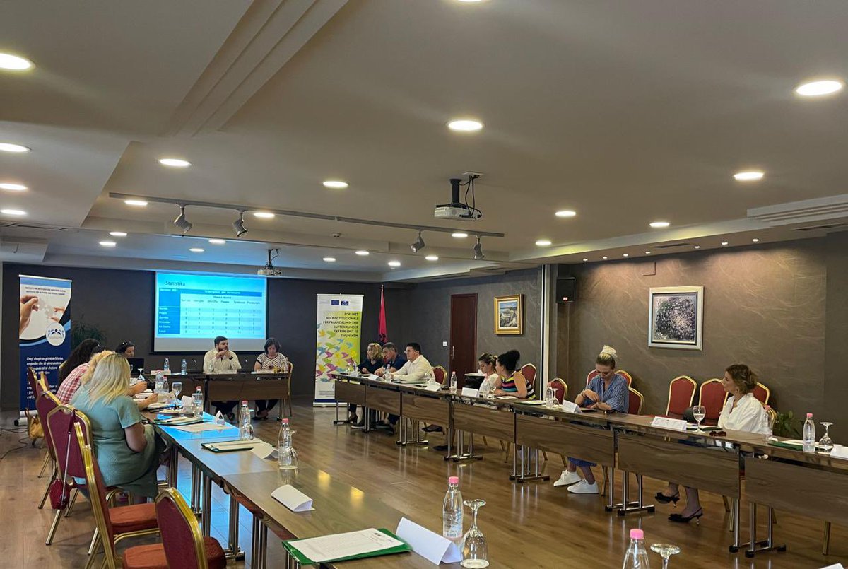 CenterCve's tweet photo. .@CenterCve ishte e ftuar në aktivitetin e organizuar nga @AlbaniaIans, me mbështetjen e @COE për “Ndërgjegjësimin ndaj P/CVE me stafet e burgjeve &amp; Shërbimin e Provës”. @CenterCve prezantoi gjate fjalës së mbajtur rezultatet pozitive në kuadër të angazhimit ndërinstitucional. https://t.co/8vHJeFAXyf