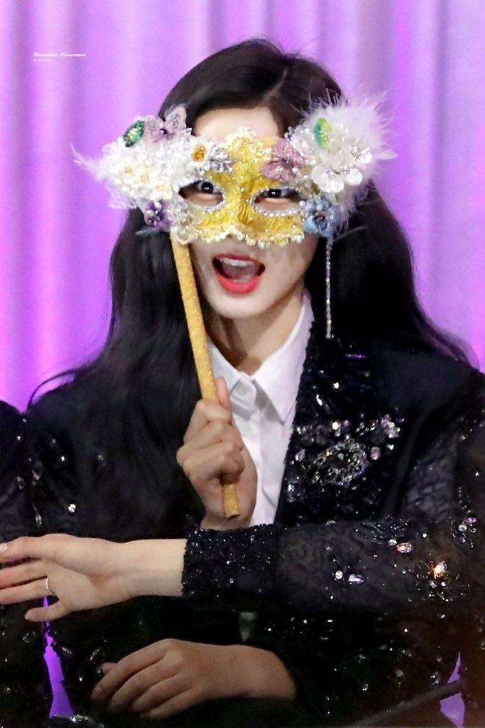 TZUYUHOUR's tweet photo. ♡ #TZUYU ♡ #쯔위 ♡ @JYPETWICE ♡ https://t.co/ZnwjhCmL5J