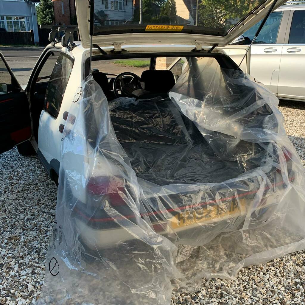 Kyle_Fortune's tweet photo. Cherished classic? Nah. Practical classic. Tip run today. #peugeot #205gti #practicalclassic https://t.co/mvW9CuFnLR https://t.co/iGf2vpGIaP