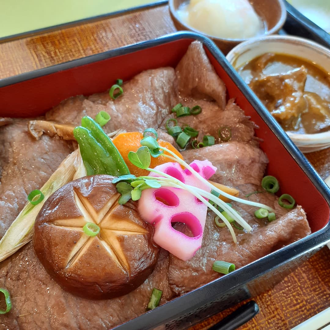 味撰 あじせん とも子店長 いばらき観光マイスターs級 笠間市のオススメランチ 笠間森のレストランmonomi 常陸牛のすき焼き重 笠間ランチ T Co Pzatg3ijbk Twitter 味撰 あじせん とも子店長 いばらき観光マイスターs級 笠間市のオススメランチ 笠間森のレストランmonomi 常陸牛のすき焼き重 笠間ランチ T Co Pzatg3ijbk Twitter