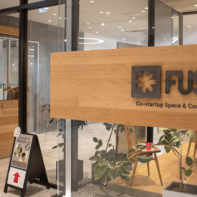RolandDGA's tweet photo. See inside this Co-startup Space & Community FUSE in Hamamatsu, Japan -- a co-working fabrication studio jointly operated by startups & local companies that use Roland DGβs VersaUV printers & other devices.
https://t.co/TZmwTi0L7Y
#RolandDG #VersaUV #UVcustomization #FabLab https://t.co/30eU3Yk0fU