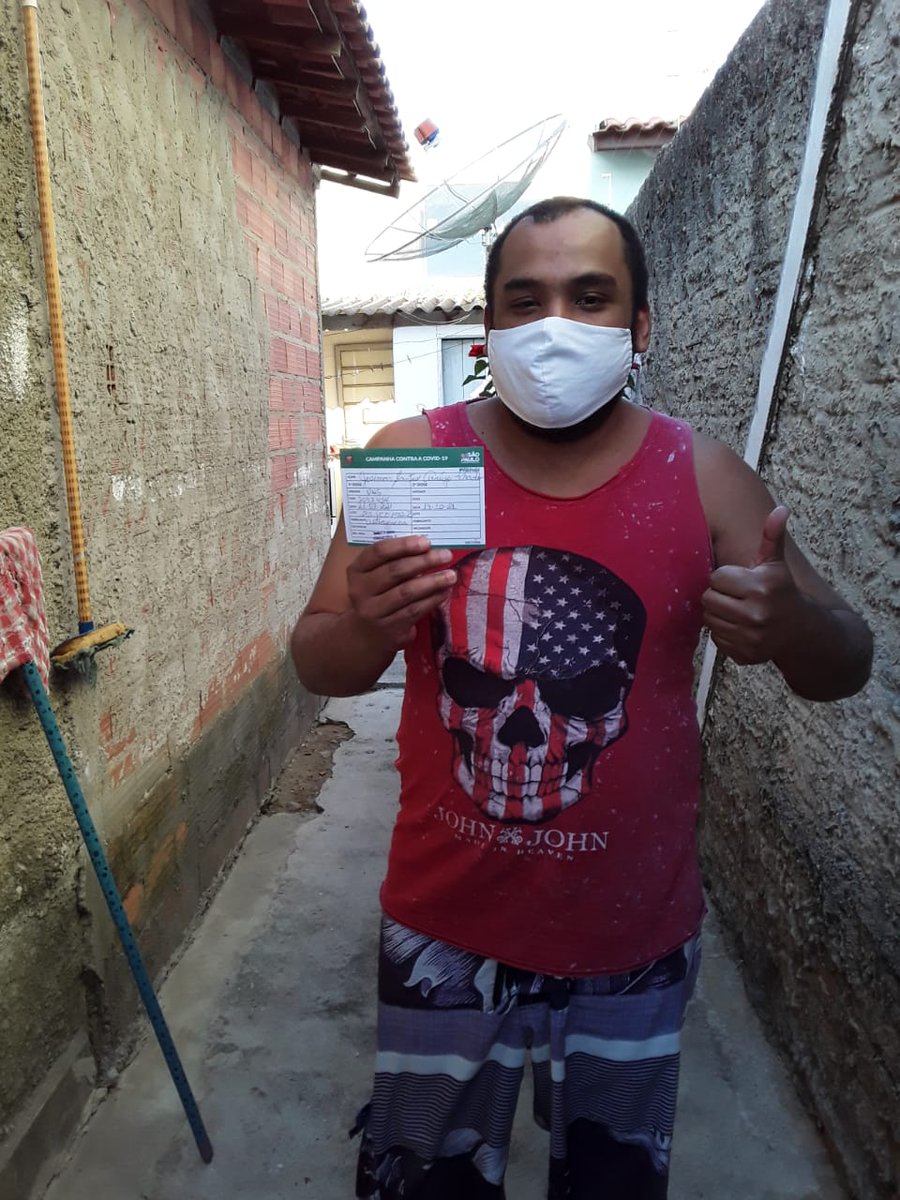 Tubar159's tweet photo. Vacinado #estrazenica https://t.co/Uwo55cai7R