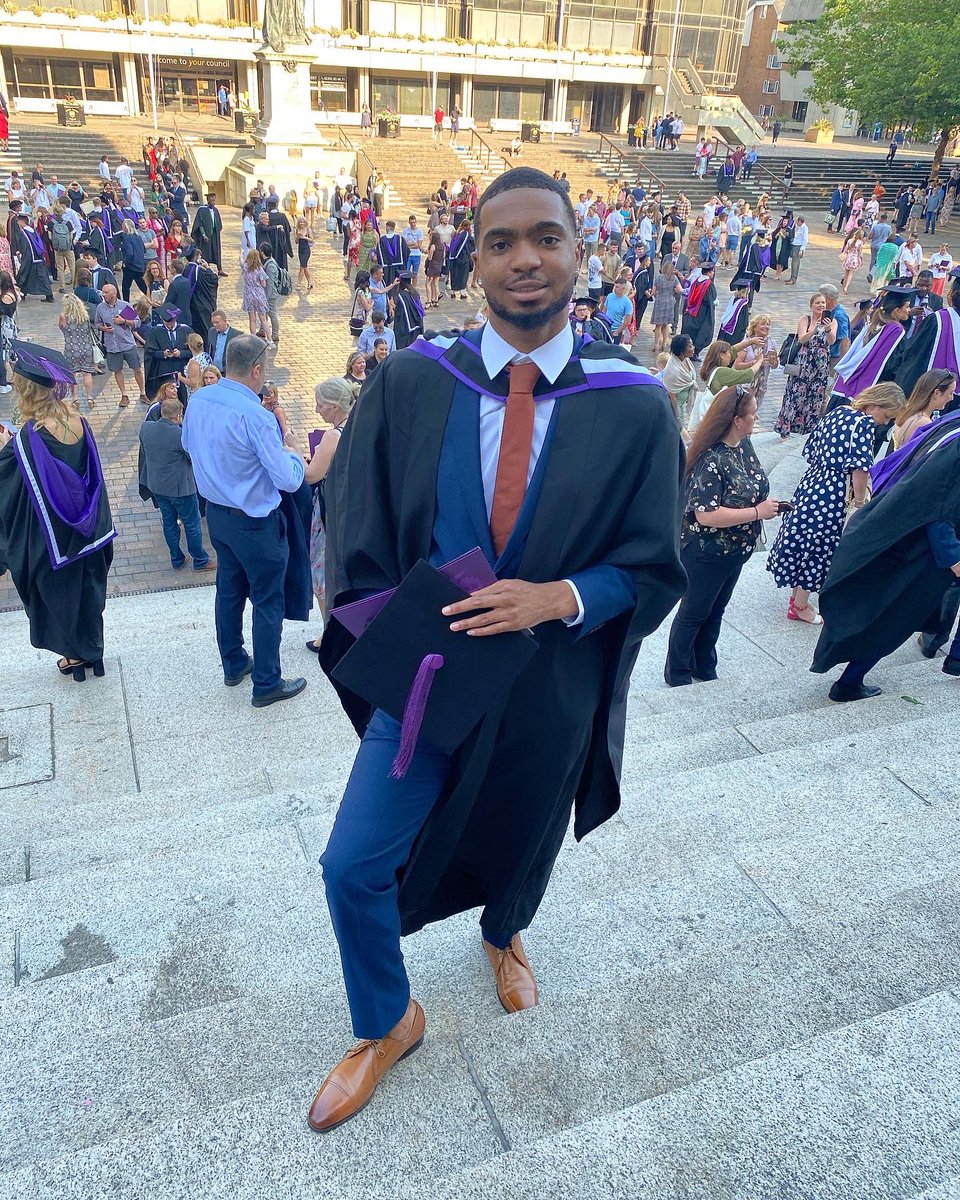 1kaiserrr's tweet image. Big Shark🎓🦈🇪🇺