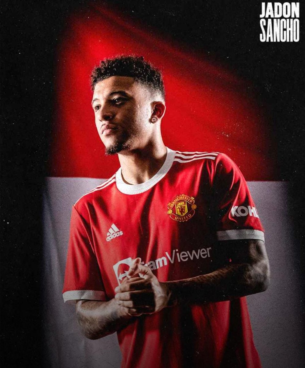 MUFCCode's tweet photo. @ThereseReeza Now enjoy this wallpaper too! https://t.co/2E4P8UgoxJ