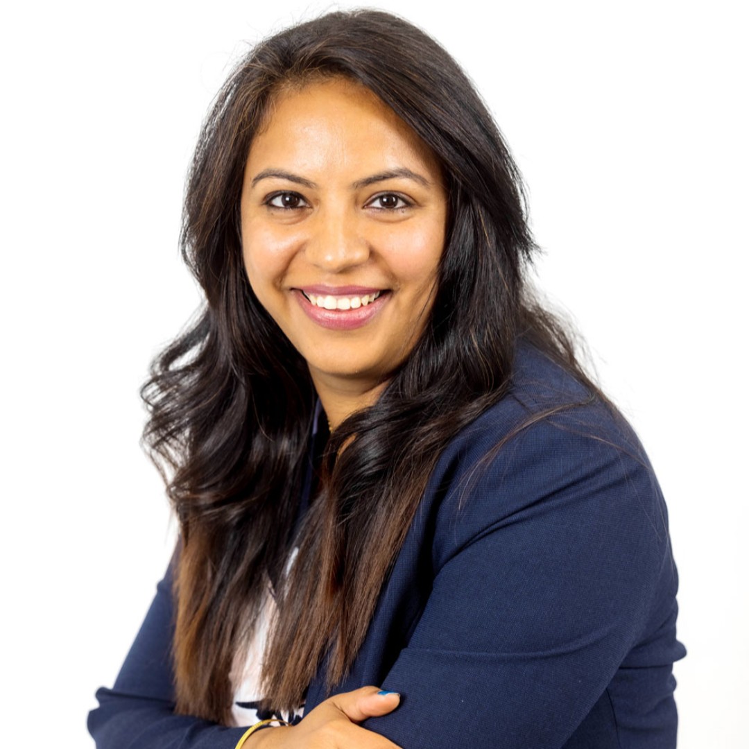 Welcome to our newest #team member Gineet Arora! Gineet has over 10 years of accounting experience, is highly organized and completely focused on keeping our clients on CRA's good side!

We're so happy to have you!

#growing #culturematters #cpa #hiring