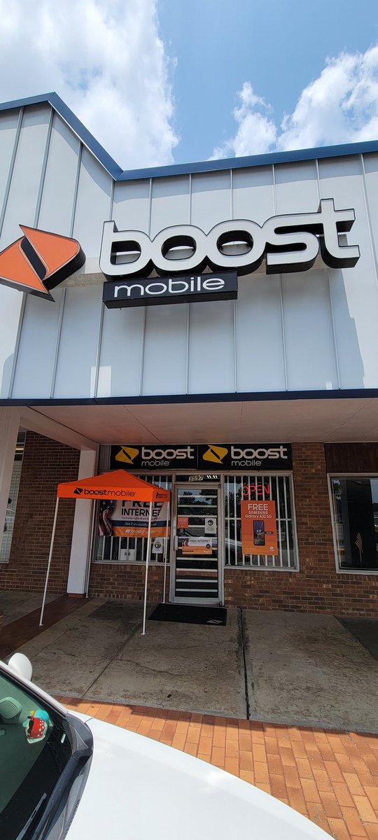 JrobBoost's tweet image. Tent Event Today Boost Mobile on Patterson Ave WS!!! #ebbp @mstockton_dish @Ransome0206 @BoostAJP