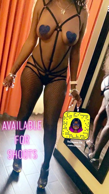 @The_Bearrd The price is right .. #FreakyFridays #Film #PhotoShoot #Ebony #Model #RolePlay #Erotic @Pornhub<a class="tags" target="_blank" title="On Twitter" href="/?out=eyJ0eXAiOiJKV1QiLCJhbGciOiJIUzUxMiJ9.eyJpYXQiOjE3MjE5MDM5ODcsImlzcyI6InR3cG9ybnN0YXJzLmNvbSIsIm5iZiI6MTcyMTkwMzk4NywiZXhwIjoxNzUzNDM5OTg3LCJyZWRpcmVjdF91cmwiOiJodHRwczovL3R3aXR0ZXIuY29tL1RoZV9CZWFycmQifQ.ZJgta7WeNP4IjwqTLJ08DlAz5g9iTvo_LAZrvgdNw3OIzJvde_OXYQnjgNSFRCA4rRJ10UmWWe8irYXlkx_g7A">@The_Bearrd</a><a href="/tag/freakyfridays"class="tags">#FreakyFridays</a><a href="/tag/photoshoot"class="tags"><span>#photoshoot</span></a><a href="/tag/model"class="tags"><span>#model</span></a><a href="/tag/film"class="tags"><span>#film</span></a><a href="/tag/ebony"class="tags"><span>#ebony</span></a><a href="/tag/roleplay"class="tags"><span>#roleplay</span></a><a href="/tag/er"class="tags"><span>#er</span></a>