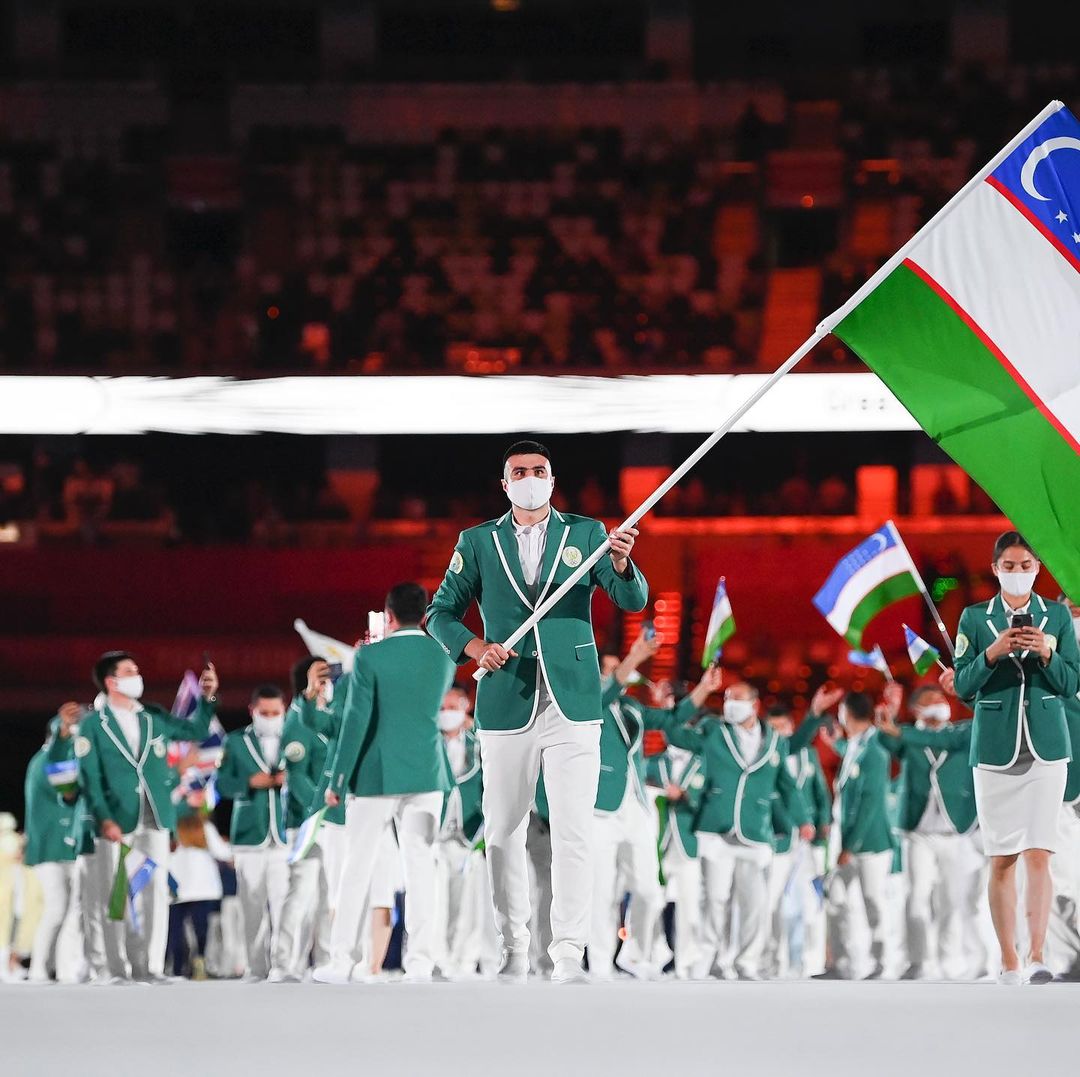 nilbico's tweet photo. Seguire per intero la cerimonia di apertura delle Olimpiadi dovrebbe fare curriculum come master di 2° livello in geografia antropologica e culturale. 

#Tokyo2020
#Olympics https://t.co/OKOu8q0eKZ