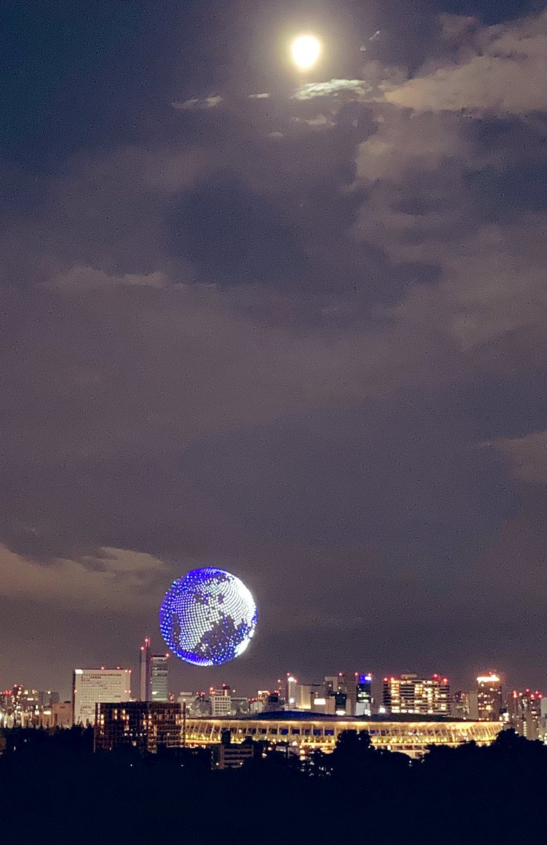 話題になった東京オリンピック開会式関連ツイート集 選手入場 ドローン ピクトグラム 天皇陛下による開会宣言 聖火点灯など 2ページ目 Togetter