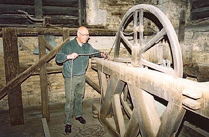 Dickon Love (@dickonlove) on Twitter photo ST MARGARET PATTENS
The service bell cast at Whitechapel, 1768 is hung for full-circle ringing, rehung only 7 yrs ago, weighs 6cwt. You can hear it at 1:30pm on 31 July as part of the #LondonFestivalOfBells <a href="/dioceseoflondon/">London Diocese</a> <a href="/CityandLivery/">City and Livery</a> <a href="/MargaretPattens/">St Margaret Pattens</a> squaremilechurches.co.uk/special-events… ST MARGARET PATTENS
The service bell cast at Whitechapel, 1768 is hung for full-circle ringing, rehung only 7 yrs ago, weighs 6cwt. You can hear it at 1:30pm on 31 July as part of the #LondonFestivalOfBells <a href="/dioceseoflondon/">London Diocese</a> <a href="/CityandLivery/">City and Livery</a> <a href="/MargaretPattens/">St Margaret Pattens</a> squaremilechurches.co.uk/special-events…