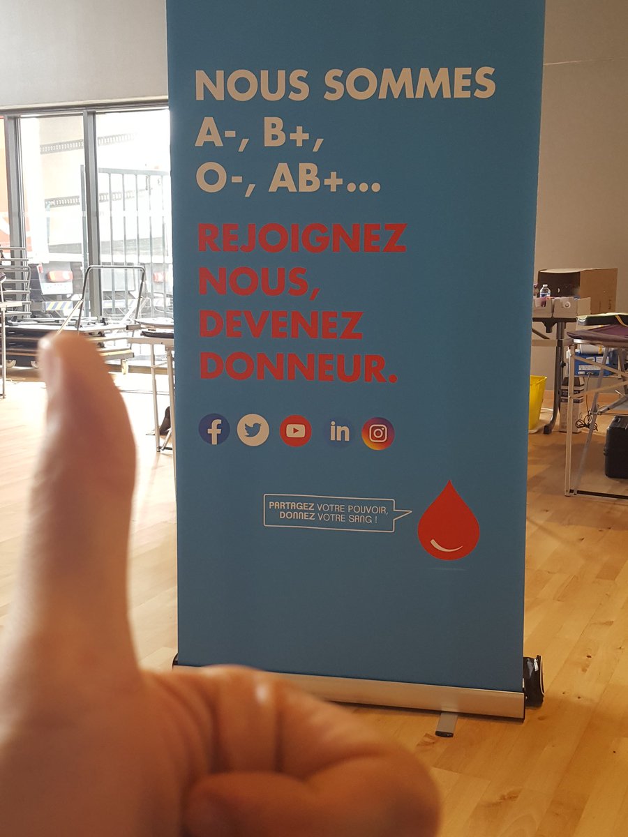 Même et surtour en période estivale, <a href="/EFS_dondesang/">Établissement français du sang</a> a besoin de vos dons ! Merci aux bénévoles !