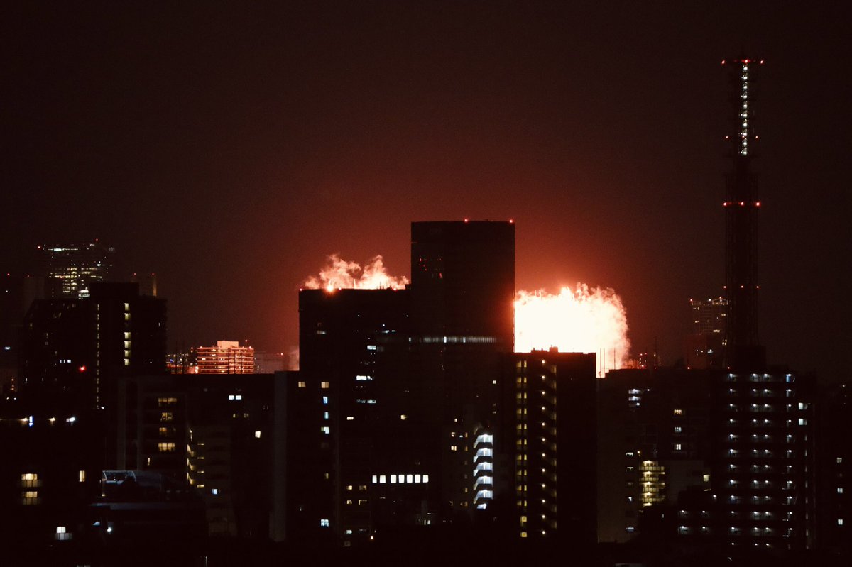 石原真 最後の花火 うちのベランダから 何が起きたんだって感じ