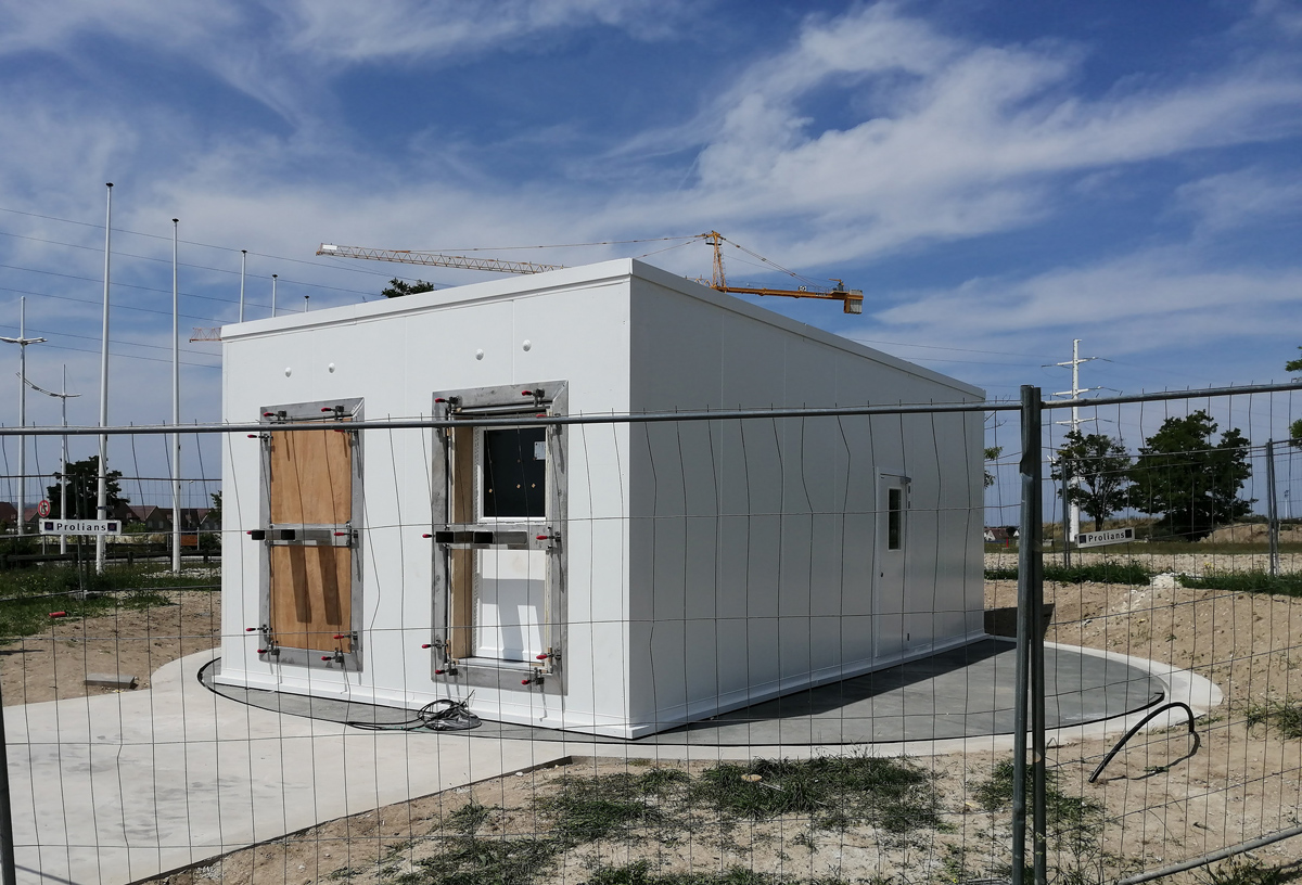 [Recherche] En direct de Troyes : avancée de la cellule externe rotative pour l'étude du comportement thermique des matériaux. Prochaine étape, l'installation d'une mini-éolienne et de capteurs solaires 🌬🌞
#epf #ingénieur #ingénieure #grandeécole #recherche  #bâtiment #durable