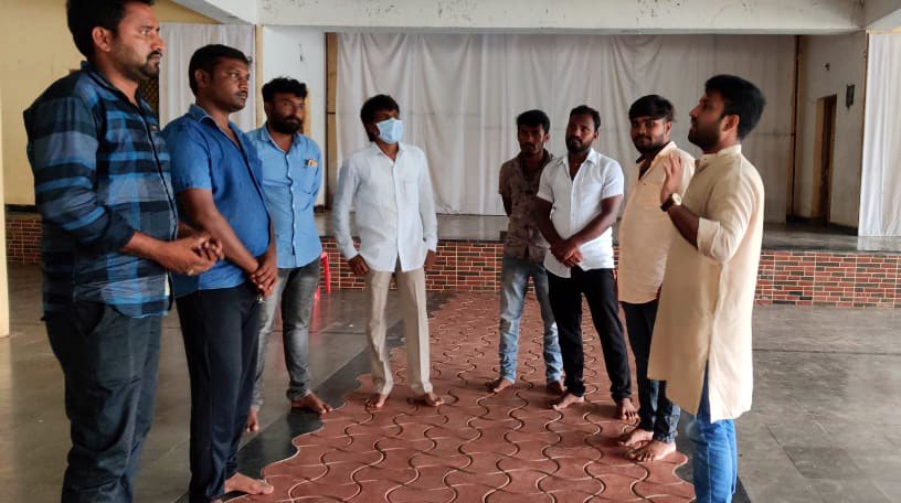 VeerPatilRaikod's tweet photo. Had #kalaburagi BJYM District Karyakarni Program arrangement meeting with #Chincholi mandal yuva morcha team at #Kalgi 

#BJPYuvaMorchaKalaburagi #bjpyuvamorcha 

@Bjp4Kalburgi @BJYMKarnataka @nrkbjp @MTenginkai @DrSandeepBJYM @DrmallikarjunB3 https://t.co/XjgRQo6tW2