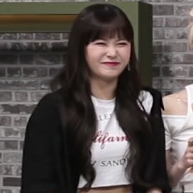 tiny__eu's tweet image. #이유 #EVERGLOW #에버글로우 @EVERGLOW_twt