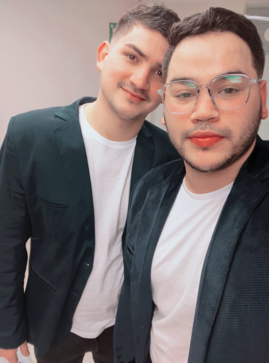 Rafaeeldzm's tweet photo. Es oficial✨ https://t.co/S094CCsXS5