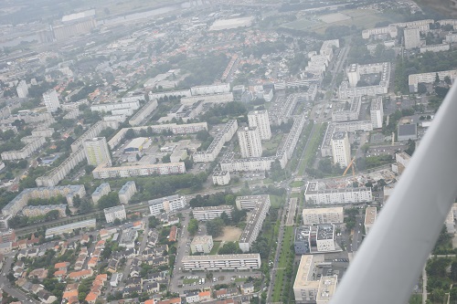 Opération de contrôle des #2roues avec fouille des caves secteur Bellevue @SHerblain par nos 👮 BST CDI #K9 appuyés par avion #PAF
👉 1 #interpellation pour outrage/rébellion
👉 4 défauts d'assurance avec mise en fourrière des véhicules
👉 8 verbalisations