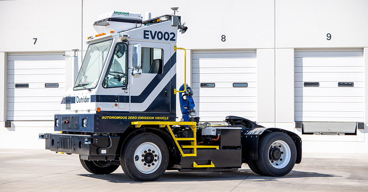 OutriderTech's tweet photo. Autonomy technologies aren’t just for automotives, says @Forbes contributor Sabbir Rangwala. It’s about the Autonomy of Things, like Outrider’s autonomous yard operations. Read all about it: https://t.co/ORDrElzaRv
#autonomy #LiDAR #autonomousvehicles #outrider #yardautomation https://t.co/u2RCzxfaEe