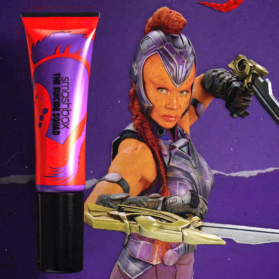 Wow I’ve never worn or bought lipstick 💄 or gloss 💋 BUT! @smashboxcosmetics may have turned me💜 #mongal ⚔️
• @SuicideSquadWB