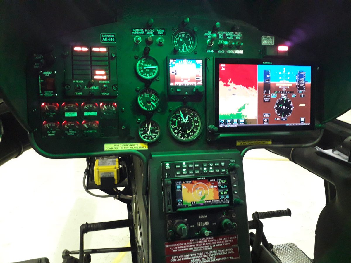 redimec's tweet image. 🚁 AB-206 - Así se ve la cabina del quinto helicóptero modernizado por Redimec y FAdeA para Ejército Argentino en las instalaciones de @fadea_oficial_  #ab206 #ingenierianacional