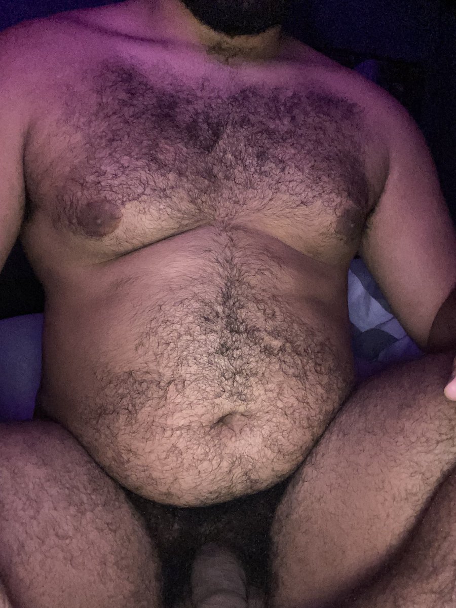 do u like a hairy belly? 

drop ur belly pic in the comments so we could all appreciate 🔥