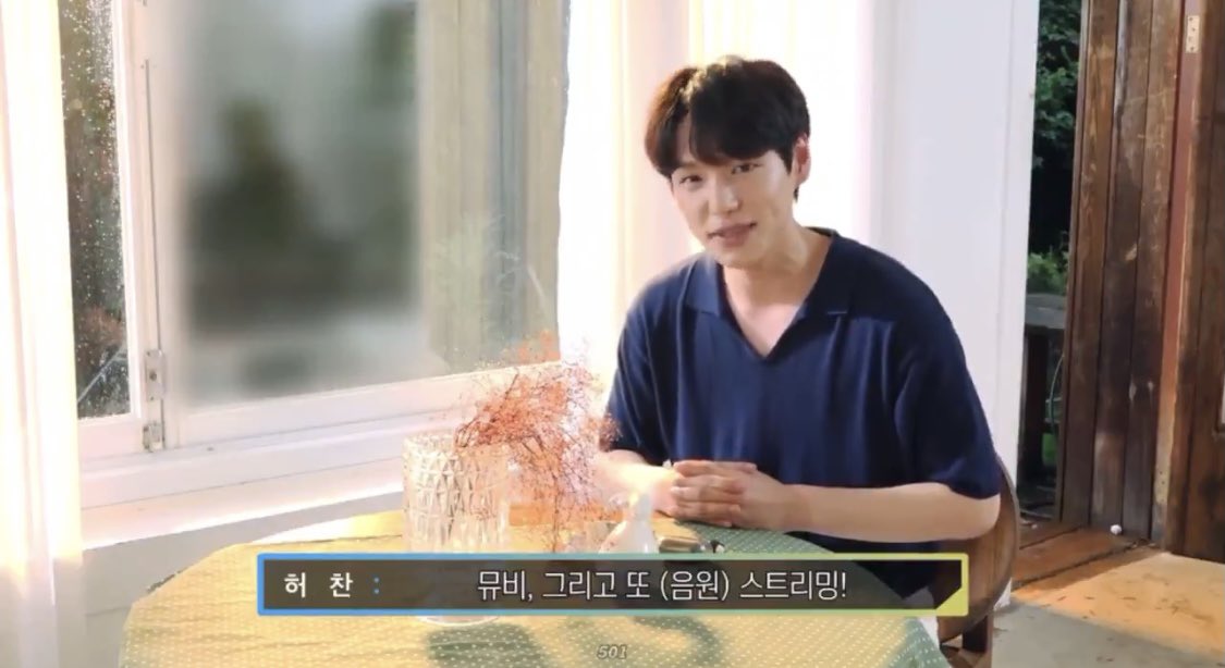 malang2_1214's tweet photo. 청음회인데 왜 뮤비 ㅇㅒ기 하나 싶엇어😂 https://t.co/lxRNIinsdx