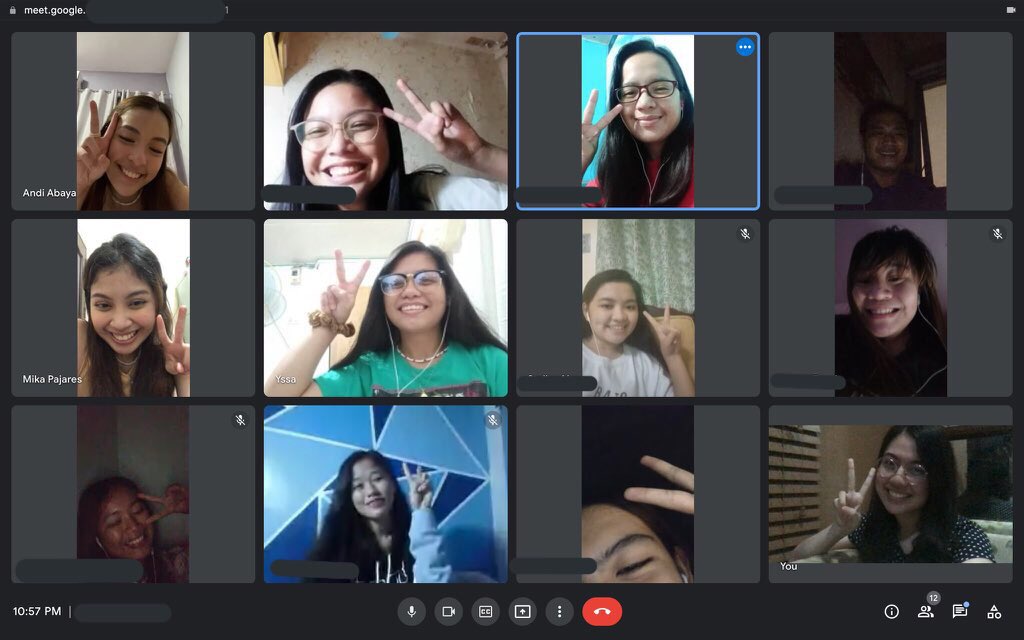 eyyvaaa's tweet image. thankyou so much for spending your time @iamikapajares &amp;amp; @iamandiabaya with us!!💕 u guys make us happy today hihi, again happy 1st monthsary to team buga! i love you all so much!! 💫🦋

#BugaDay