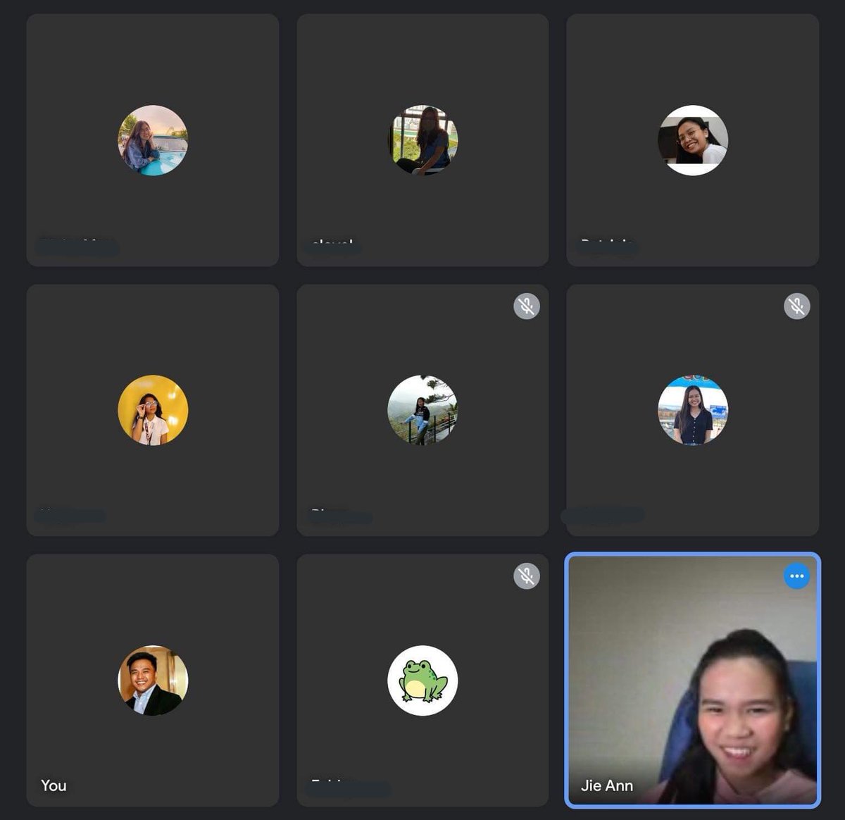 eyyvaaa's tweet image. thankyou so much for spending your time @iamikapajares &amp;amp; @iamandiabaya with us!!💕 u guys make us happy today hihi, again happy 1st monthsary to team buga! i love you all so much!! 💫🦋

#BugaDay