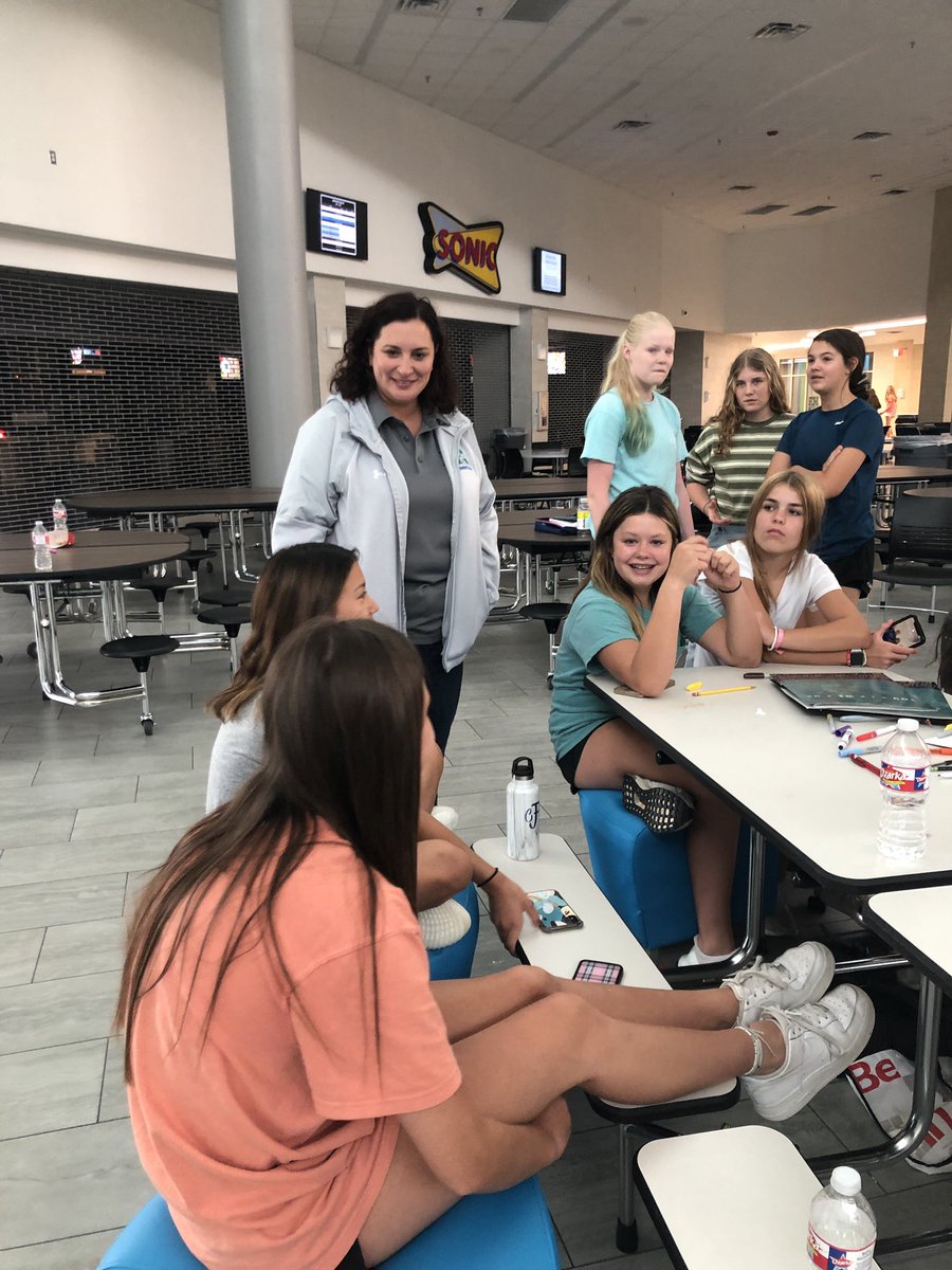 Rogers Yearbook tweet media