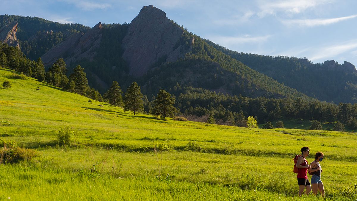 When you support <a href="/CoWildlifeFed/">CO Wildlife</a> you support the state’s great wildlife, habitat and sporting values. Click the link for a chance to win a two-night getaway package to The Chautauqua National Historic Landmark in Boulder, CO. buff.ly/3BkpiQ7