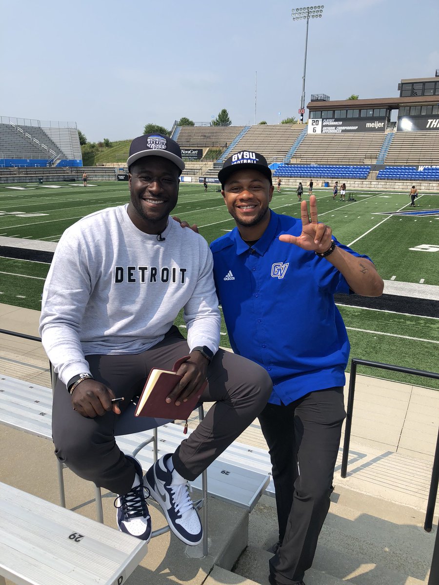 GVSU Football tweet media