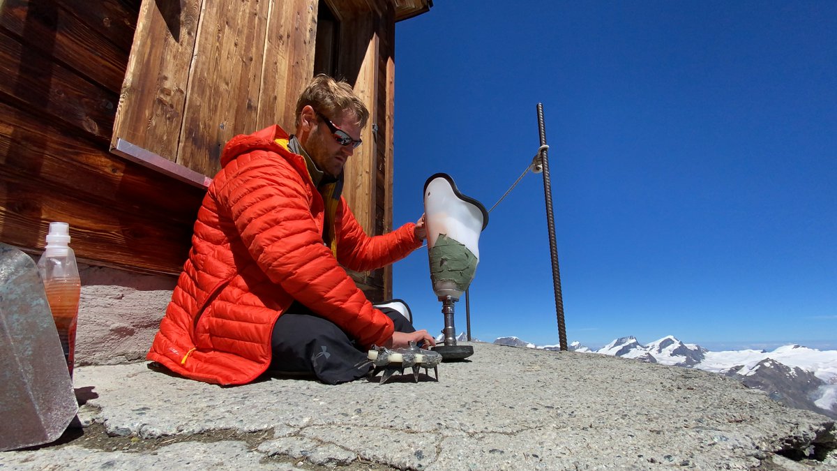 Blesma's tweet photo. Last August, after two previous attempts were thwarted, Blesma Member Neil Heritage climbed the Matterhorn, and made sure other injured Veterans had the chance to go up with him! 👏

This year he's a finalist for the @SoldierOnAwards! 🎖️ #FridayMotivation
https://t.co/VbGdqwr0MW https://t.co/0saEf8HeLB