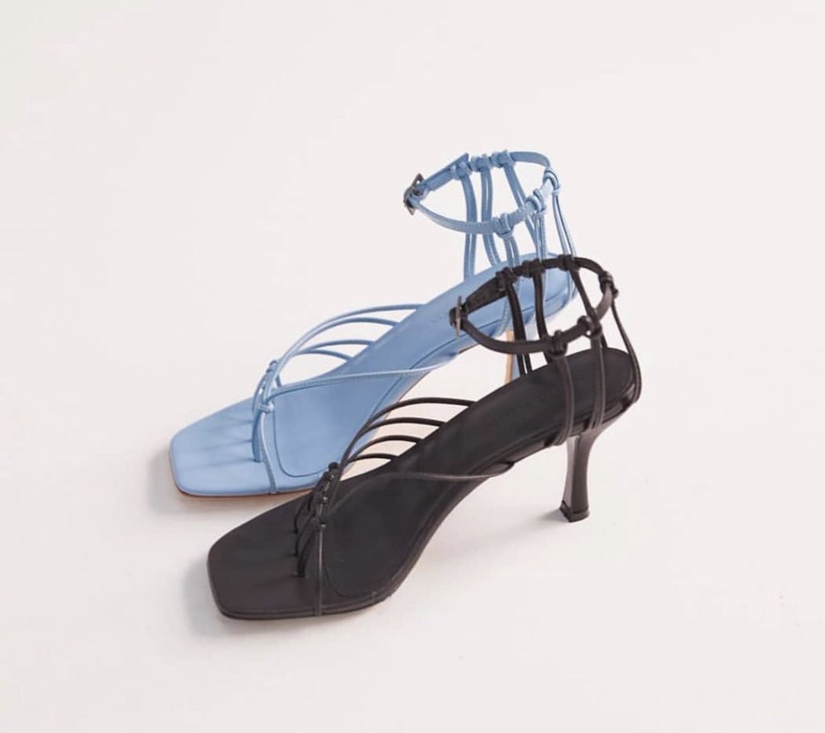 New Shoes? Shop @christopher_esber online at boutique1.com •
.
.
.
#WhatWeLove #NewIn #Style #SS21 #OOTD #PersonalShopping #Fashion #Dubai #DubaiStyle #FashionInsider #Love