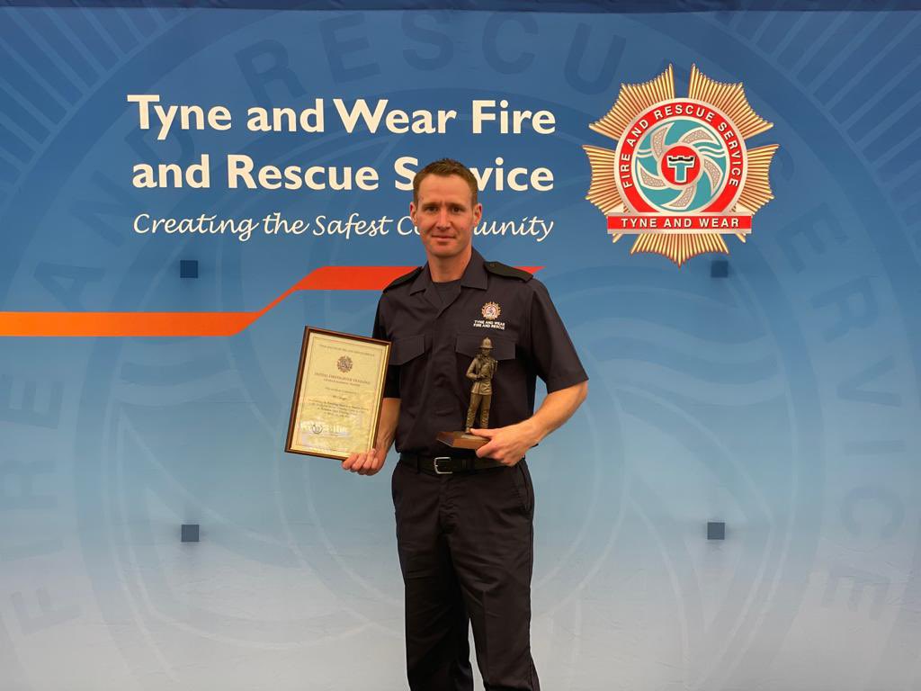 TwfrsT's tweet photo. Course 53/21 George Maddox trophy winner FF Clough. https://t.co/vmhkkCxpa9