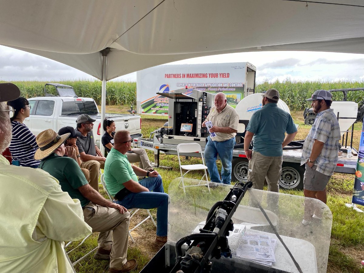 SurePointAg's tweet image. We had the opportunity to be part of a recent John Deere LEAD event with the folks at @SunSouthllc in Georgia, and our presentation was very well received! Thank you to everyone involved. #SureFireAg #PrecisionAg #LiquidApplication #FertilizerApplication #FarmSmarter #AgTwitter