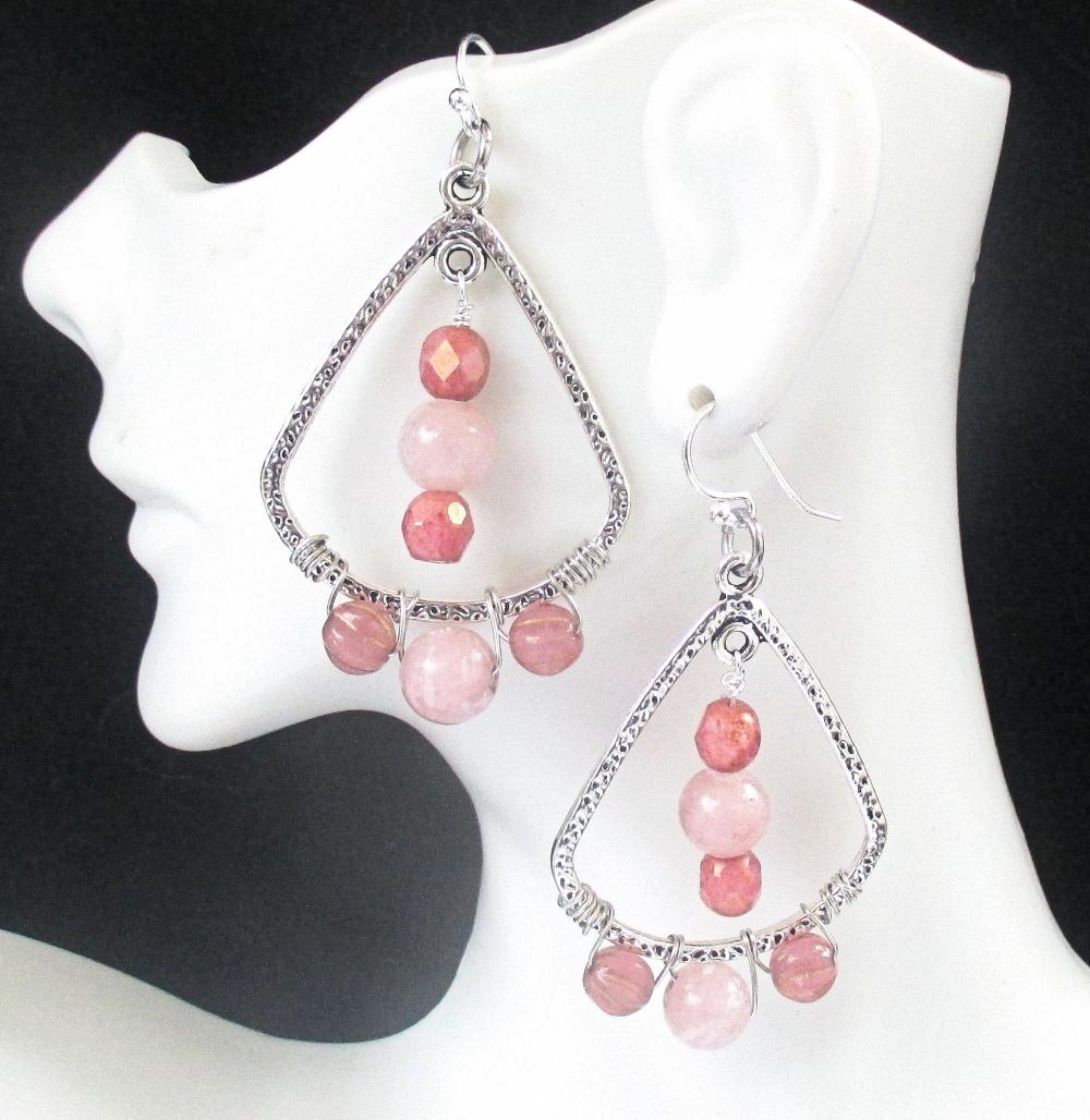 Pink Jade Hand Wire-Wrapped Earrings, 2-1/2 in. #Handmade. One of a kind. Free USA shipping.

Click link for more info and photos:  etsy.me/3zrUYkR

#jewelrybyscotti #wiseshopper #pinkearrings