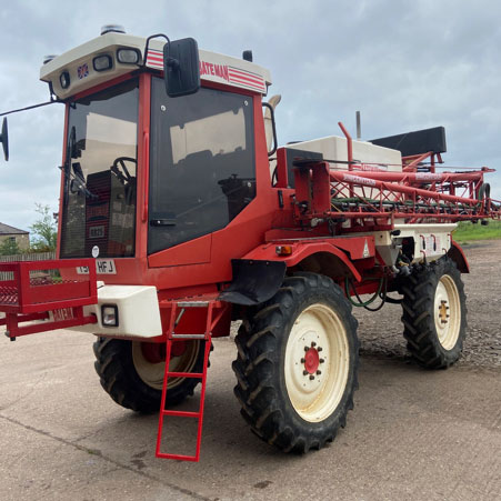 Batemansprayers's tweet photo. Looking for a preowned Bateman sprayer? We've recently added some new listings to our selected machines on behalf of their vendors. See full details, pricing and location at https://t.co/DrJV8JlQPH
#CropSprayers #SelfPropelledSprayers #UsedCropSprayers https://t.co/A5Cc41ScPD