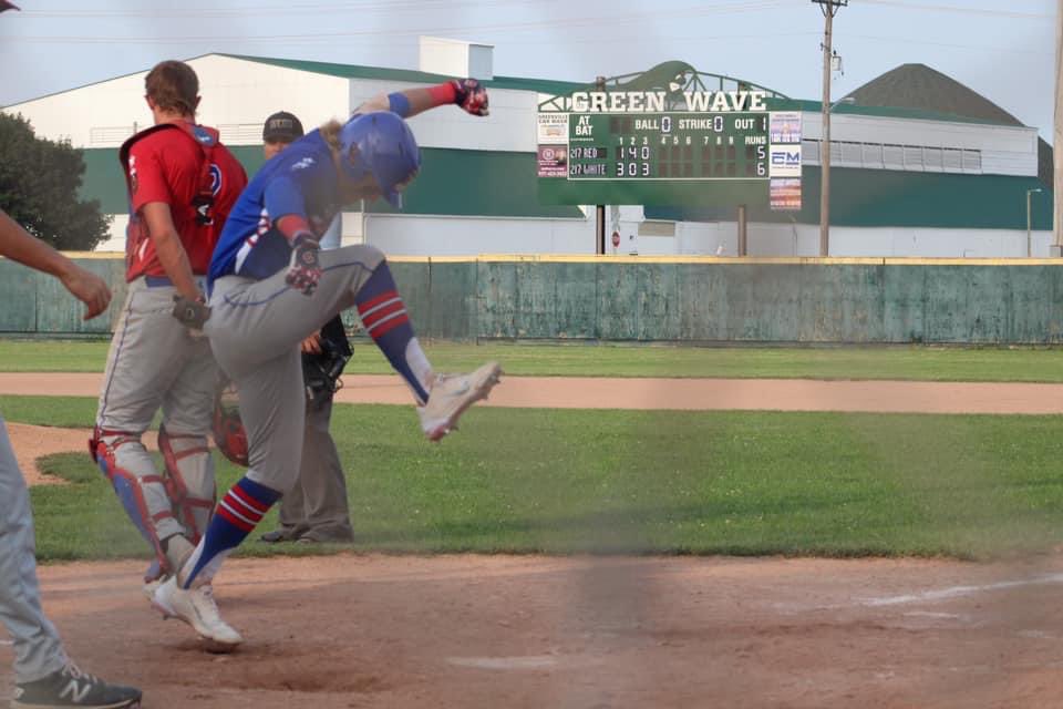 AidenBooth5's tweet photo. state bound🏆 https://t.co/CTDSpMgwkP