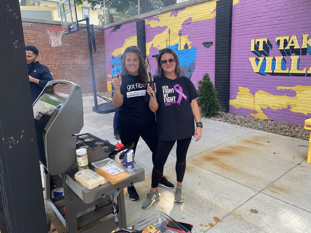 Me and my girl Meg grilling for the Promise village! Love the partnership we have with this foundation!  Word is Lebron may be joining us next month! 👍 #OHPA #unstOHPAble #NOHlimits #wearefamily #ittakesavillage