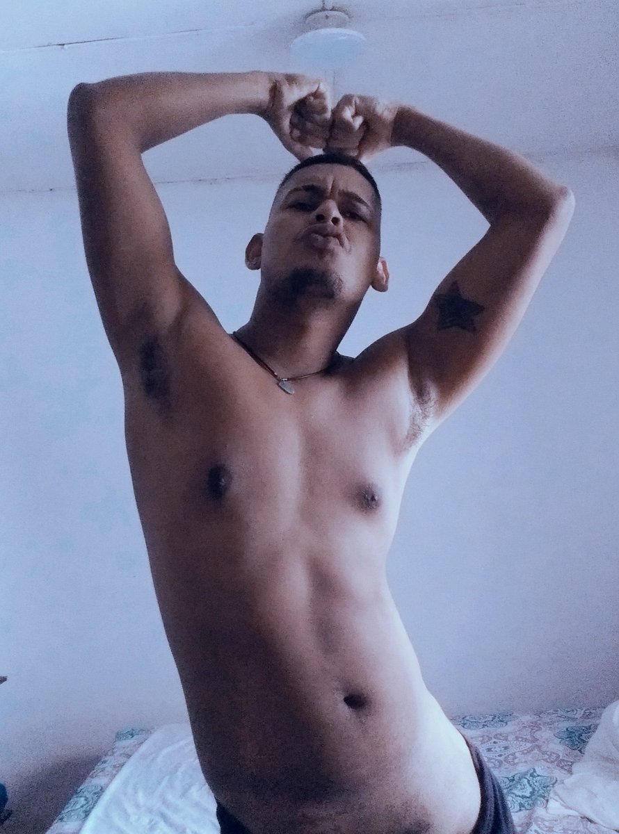 DADOR_ALMAXIMO's tweet photo. Rico @MAXIMOELDADOR 🍆😏 macho dominante #barranquillero #costavergones #grindr #ActivoVergon #rompeculo https://t.co/sQkAnoZ2oq