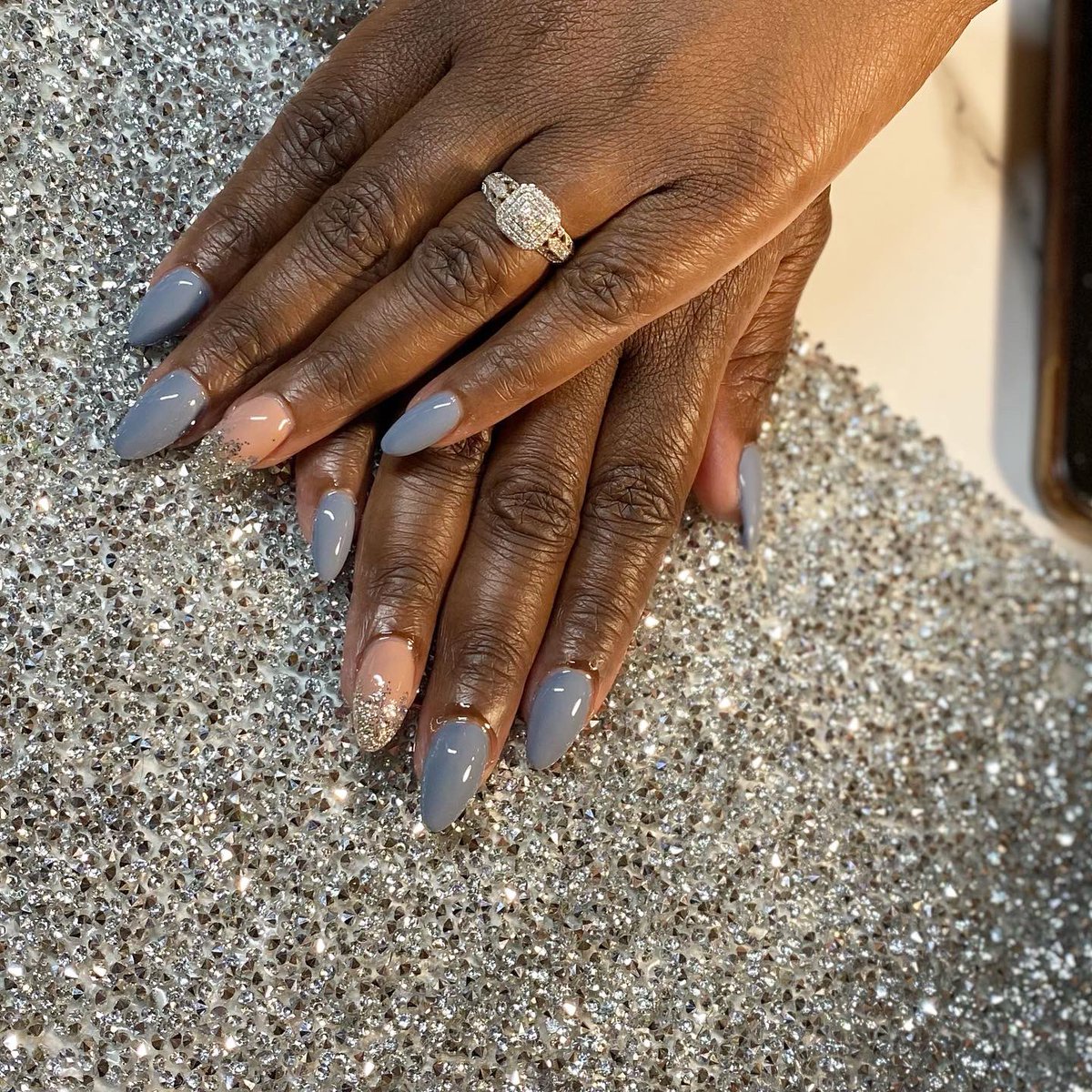 onlyonemayyy's tweet photo. Yesterday was a year for me ! Follow my Ig : @mayzennailz 💟 https://t.co/W2D0MkOE75