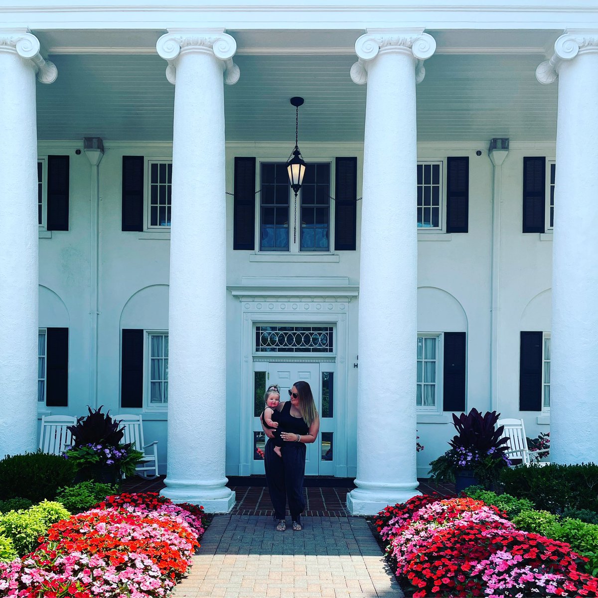 3 years from now, we’ll be in this spot. I’ll be in a cap &amp; gown and she’ll be close to 4. Everything I do is for you, my Luna. 🤍✨ #LunaSophia #DoctorateDegree <a href="/marymountu/">Marymount University</a>