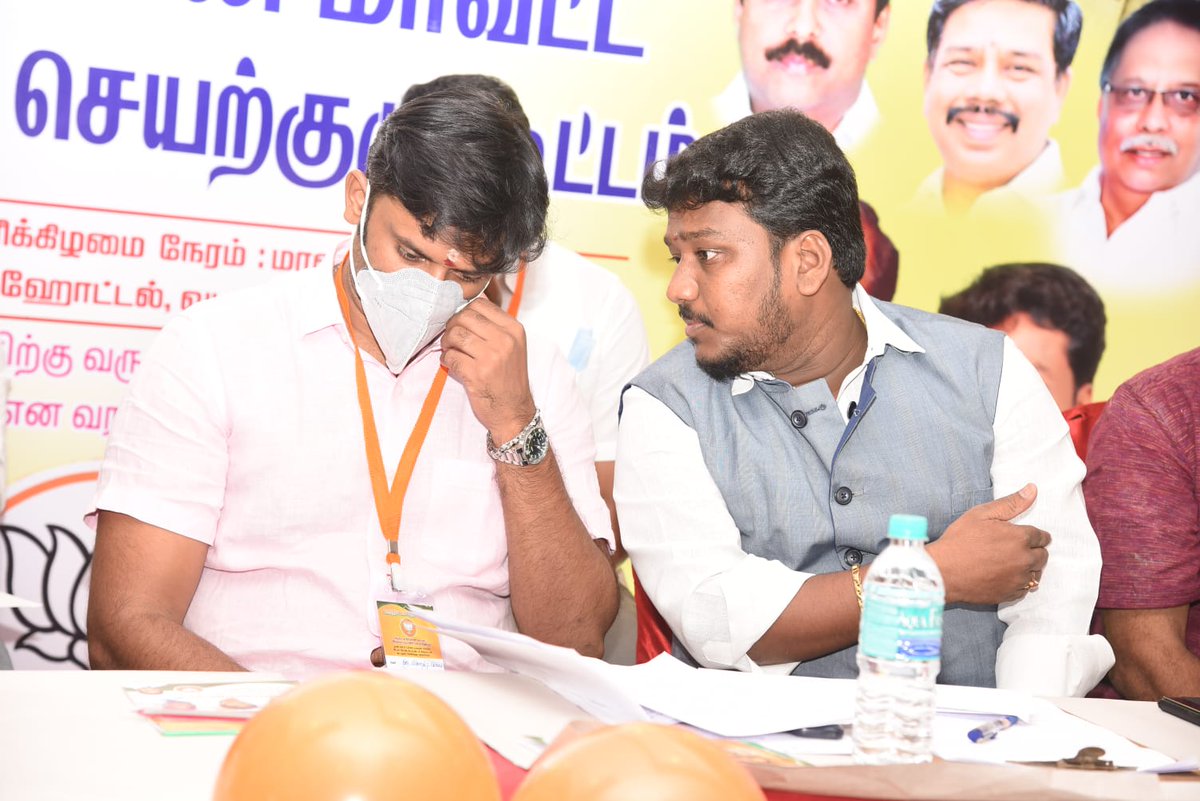 yuvaraj_C_BJP's tweet photo. Today conducted @Bjym4South executive meeting at hotel Bimas and greeted by our State @BJYMinTN President @VinojBJP Anna as chief guest in presence of @BJP4TamilNadu state vice President @MNRajabjptn Anna and our South Chennai District President #Kalidoss Anna with all our caders https://t.co/Jr9FA5p4xt