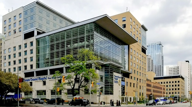 CP24's tweet photo. UHN will require that unvaccinated employees test negative for COVID-19 before arriving at work https://t.co/hMaoVzPALW https://t.co/pjPhrh9EX1