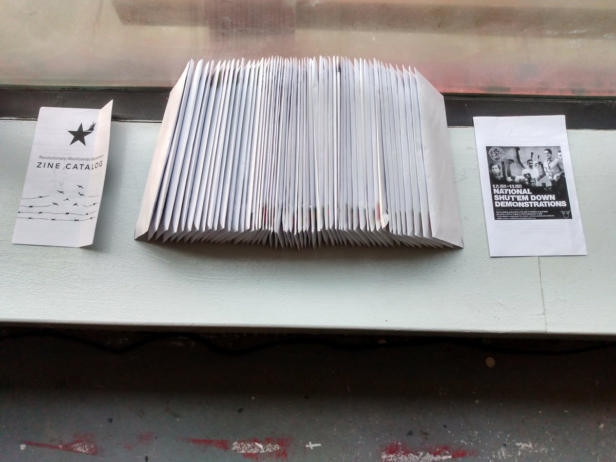RevAbolitionNYC's tweet photo. We did another mass mailing to ppl locked up at Riker's in solidarity with @JailLawSpeak abolitionist call! #burntheprisons #shutemdown2021 https://t.co/HkYGsFZQbU