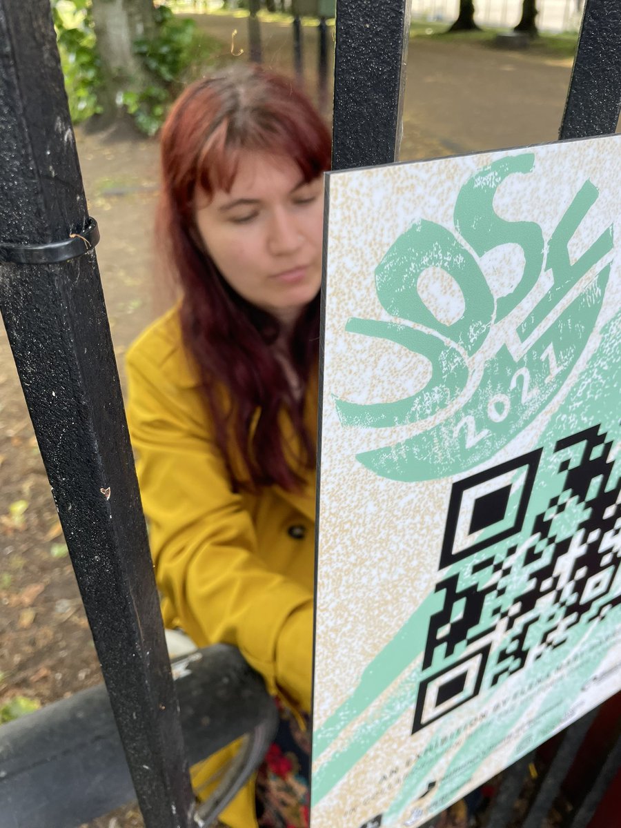 Fabulous weather for the install of the #uosh exhibition in #victoriaparkglasgow today! Thanks <a href="/problemcatic/">Catriona</a> for all the help. 💜Come down tomorrow 12-4 and see what it’s all about!! #saveoursounds <a href="/ScotlandsSounds/">Scotland's Sounds</a> <a href="/BLSoundHeritage/">BL Sound Heritage</a> <a href="/natlibscot/">National Library of Scotland</a> <a href="/HeritageFundUK/">The National Lottery Heritage Fund</a>