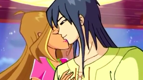 Winx Club Flora And Helia First Kiss